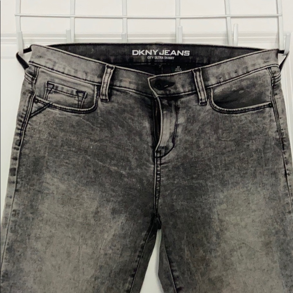 DKNY Greyish Straight skinny Jeans
